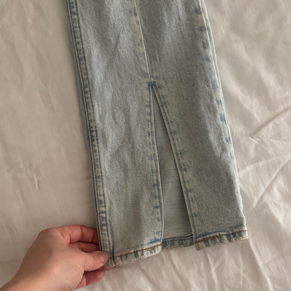 Abercrombie & fitch light Blue Women's front slit skinny leg Jeans - Picture 2 of 4